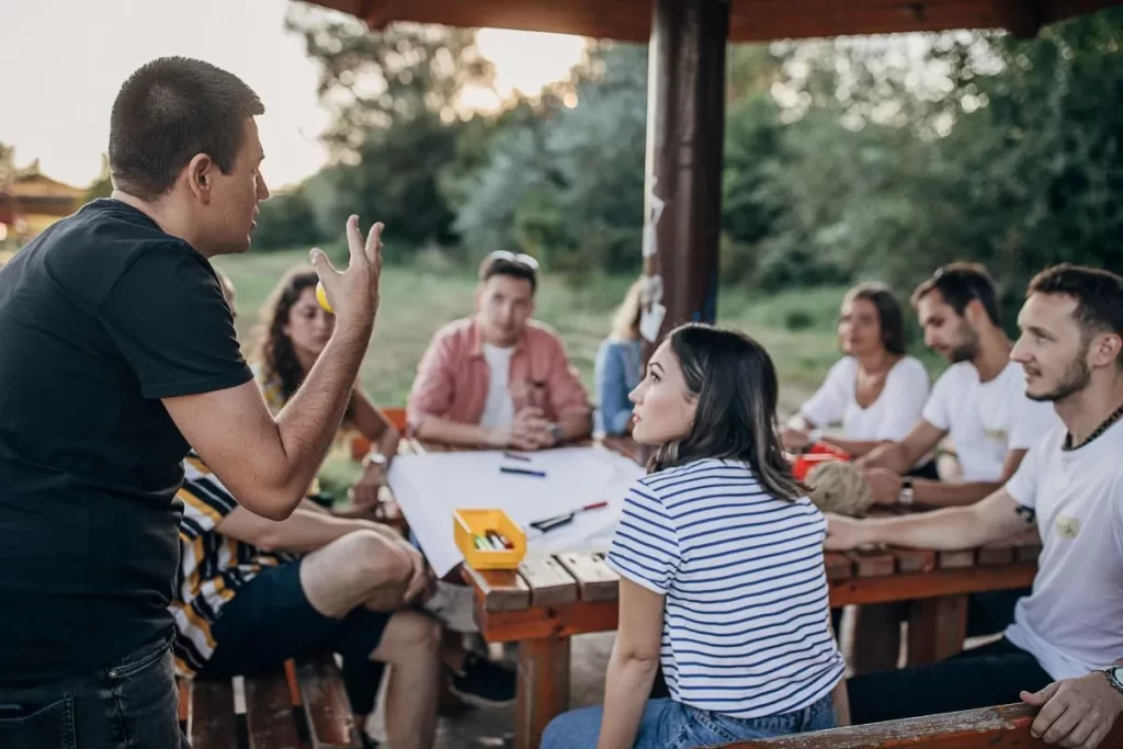 Stimolare il processo creativo con il team building outdoor